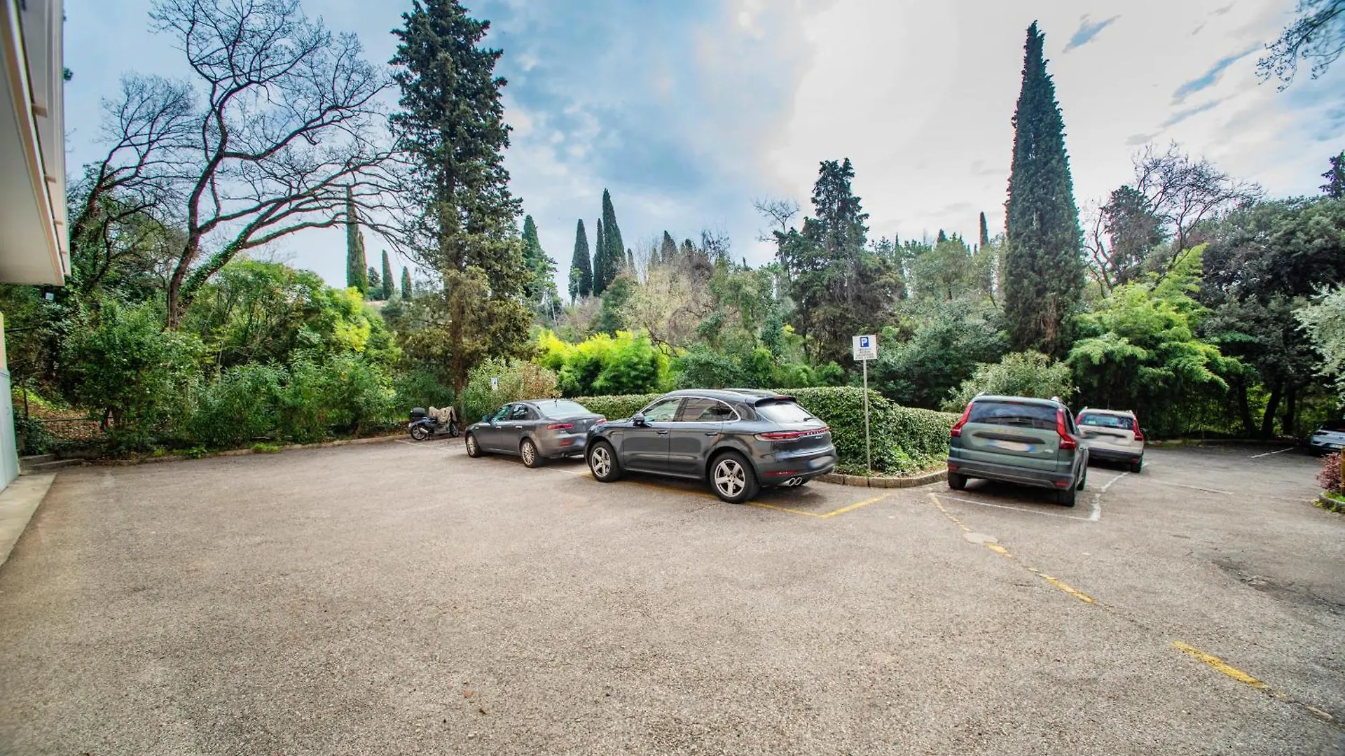 Casa Manuela Euroresidence Garda Garda  Italy
