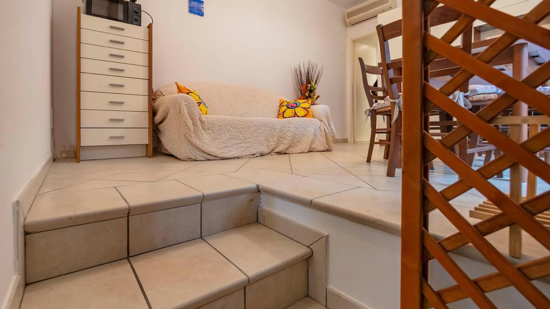Apartment Casa Manuela Euroresidence Garda Garda  Italy