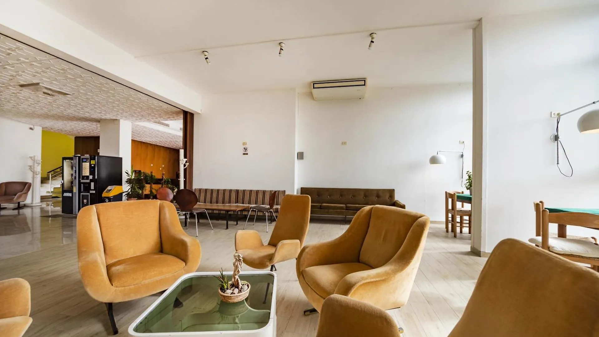 Apartment Casa Manuela Euroresidence Garda Garda  Italy